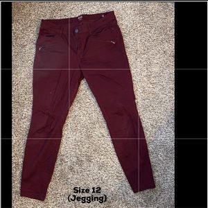 Maroon JEGGINGS